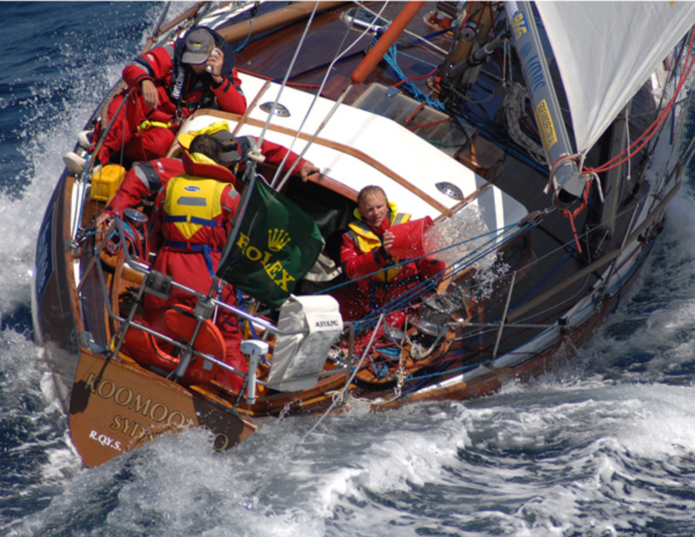 Ray White Koomooloo taking on water on Day 2 of the 2006 Rolex Sydney Hobart