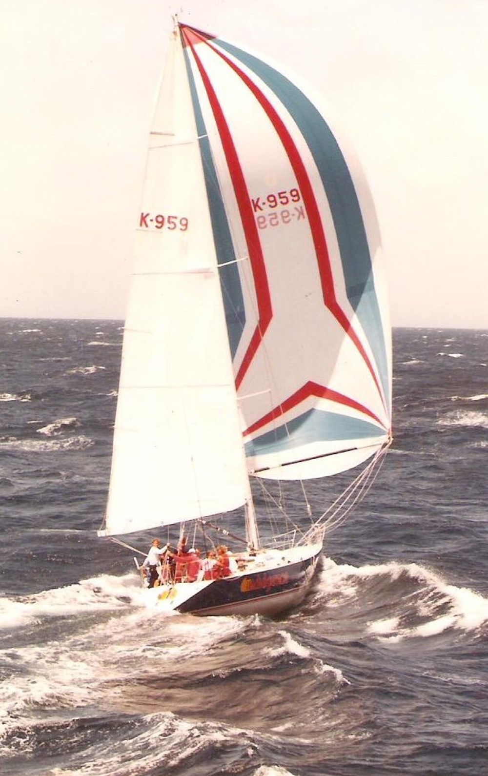Indulgence - 1983 SHYR - Photo Richard Bennett - CYCA Archives
