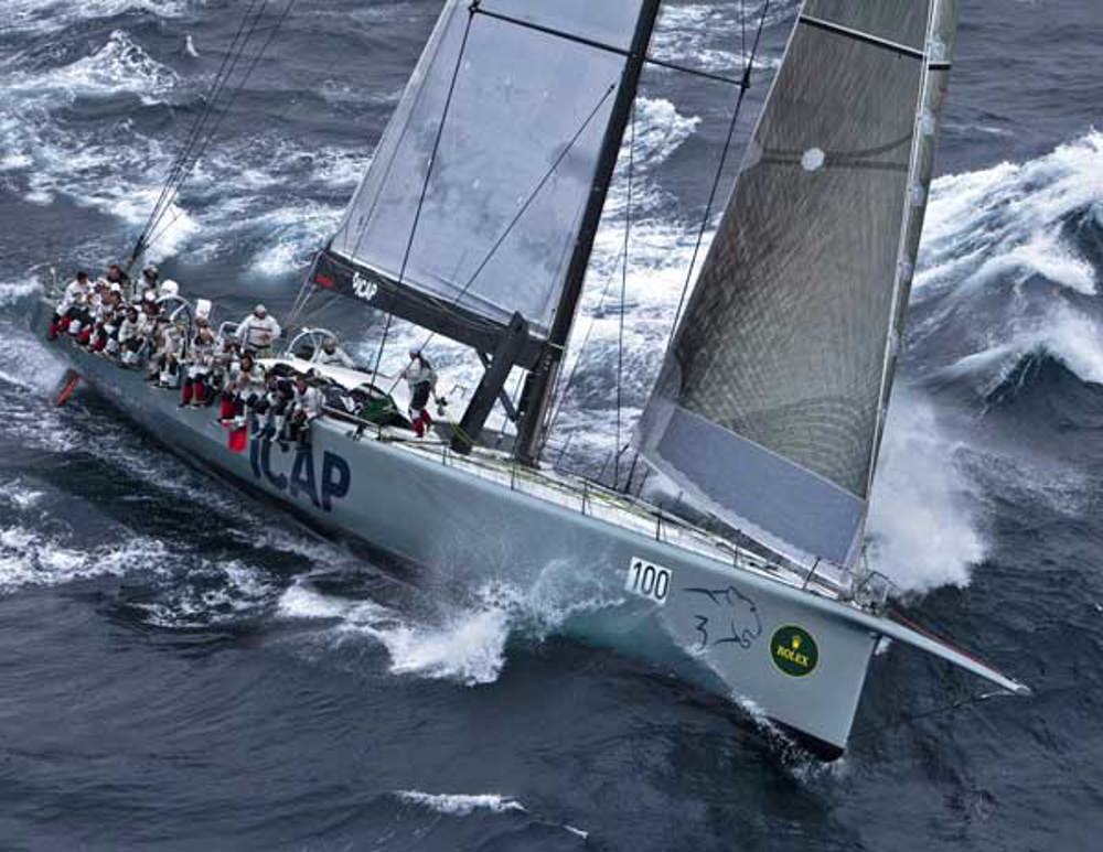 Mike Slade's ICAP Leopard in open water