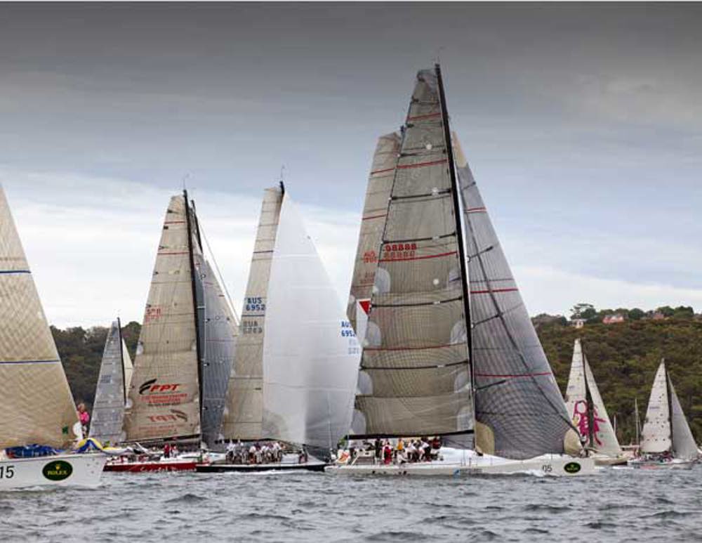 Boats jostling for position on the start line of the Rolex Sydney Hobart 2010