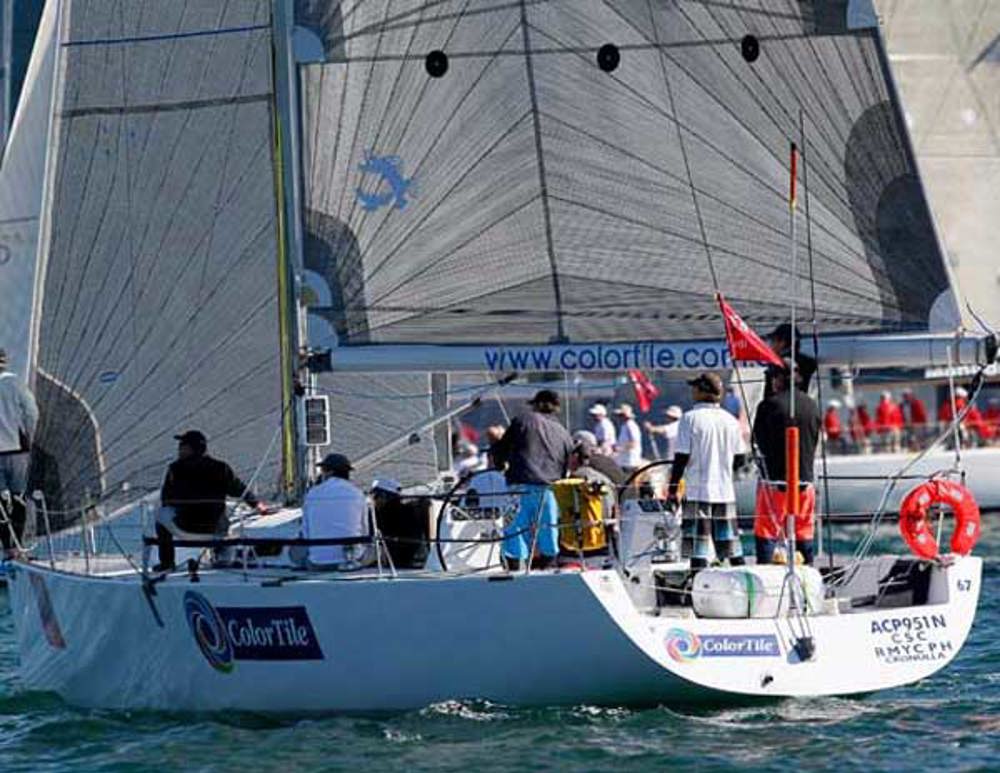 Warren Buchan and Kristy Edwards' Sayer 45 Colortile