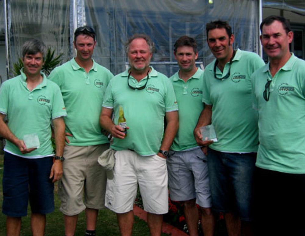 Sydney Gold Coast winning Sydney 38 crew