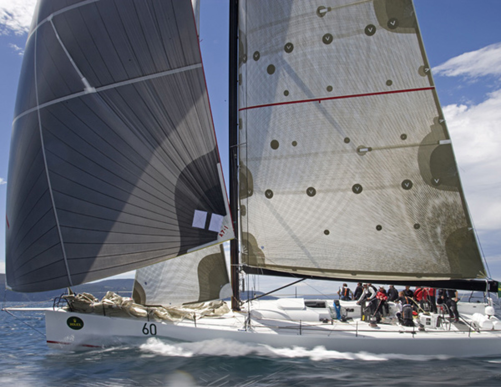 Rosebud leaving Tasman Island behind on its way to Cape Raoul