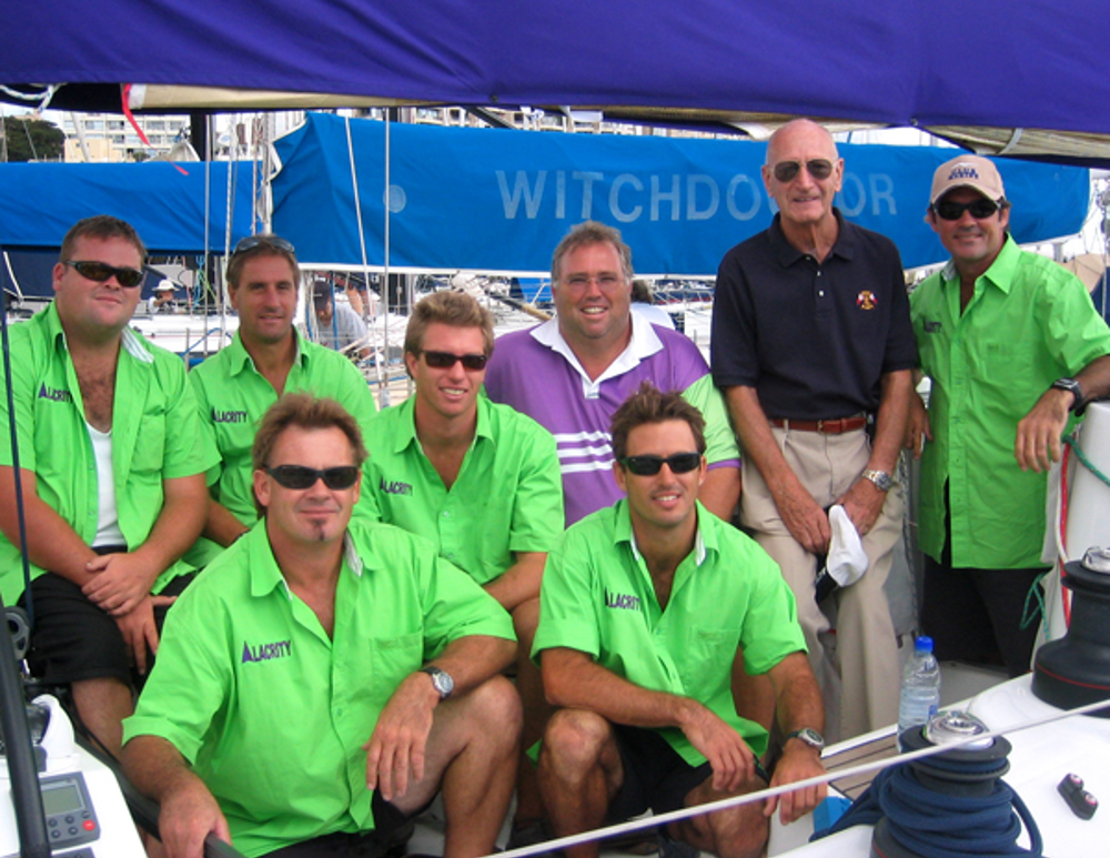 The QLD crew of Alacrity are farewelled by SYC Commodore Tony Goldner