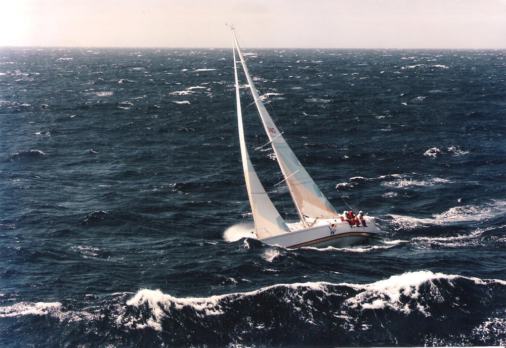 Sweet Caroline (5180) - 1995 SHYR - Photo Richard Bennett - CYCA Archive