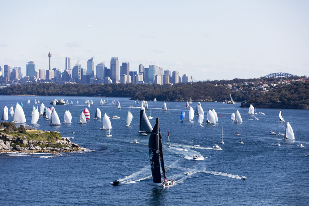 SAILING - Land Rover Sydney to Gold Coats 2015
25/07/2015
ph. Andrea Francolini
Fleet leaving Sydney Harbour