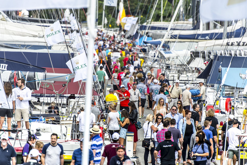 Dockside in the morning of the start