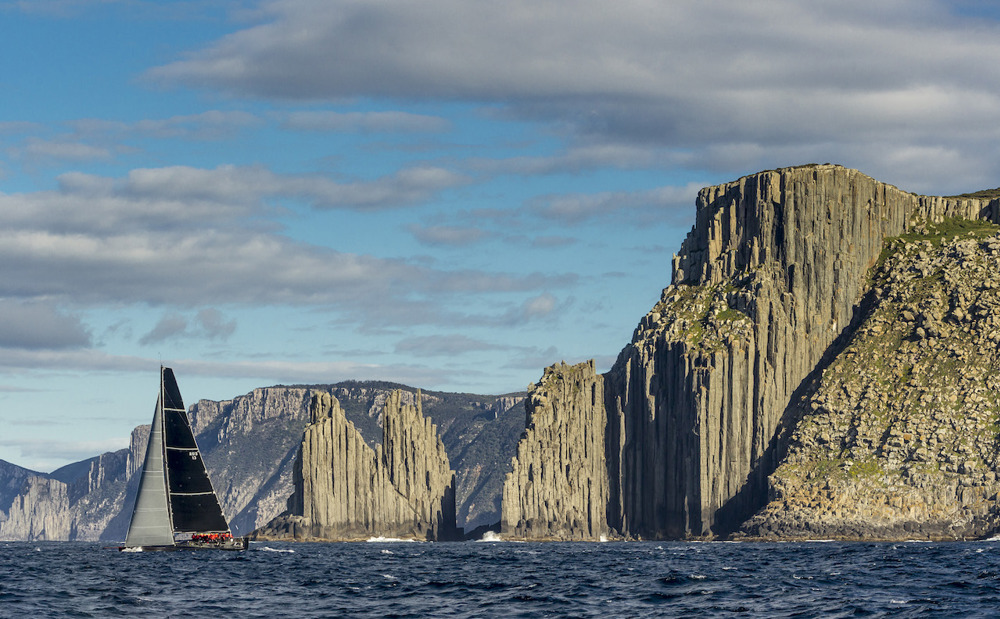 113, CHINESE WHISPER (NSW), Sail No: AUS13, Design: Judel Vroljik 62, Owner: Rupert Henry, Skipper: Rupert Henry