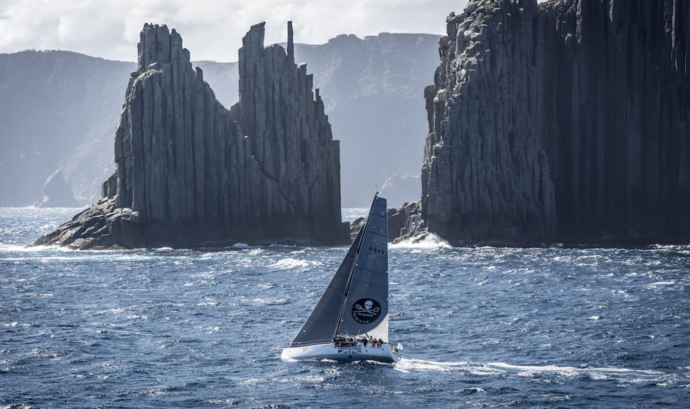 51, PRIMITIVE COOL (AUS), Sail No: S777, Design: Reichel Pugh 51, Owner: John Newbold, Skipper: John Newbold