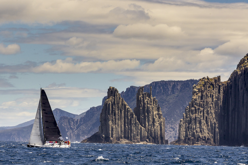 71, BALANCE (NSW), Sail No: 7771, Design: Tp52, Owner: Paul Clitheroe, Skipper: Paul Clitheroe