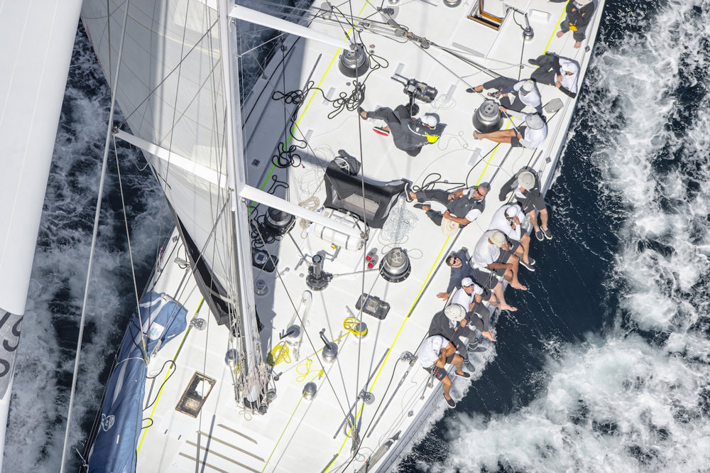 17, MAXI RAGAMUFFIN (AUS), Sail No: 7007, Design: Frers 79, Owner: Nant Whiskey, Skipper: Keith Batt