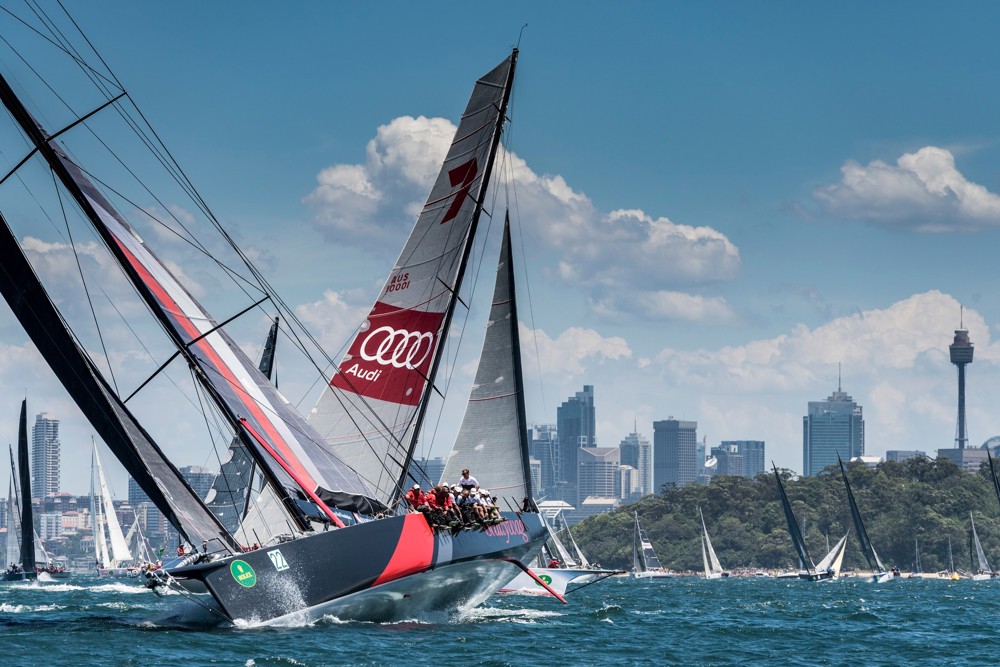 Seng Huang Lee's Scallywag leads 100-ft Maxi rival Wild Oats XI en route to Sydney Heads