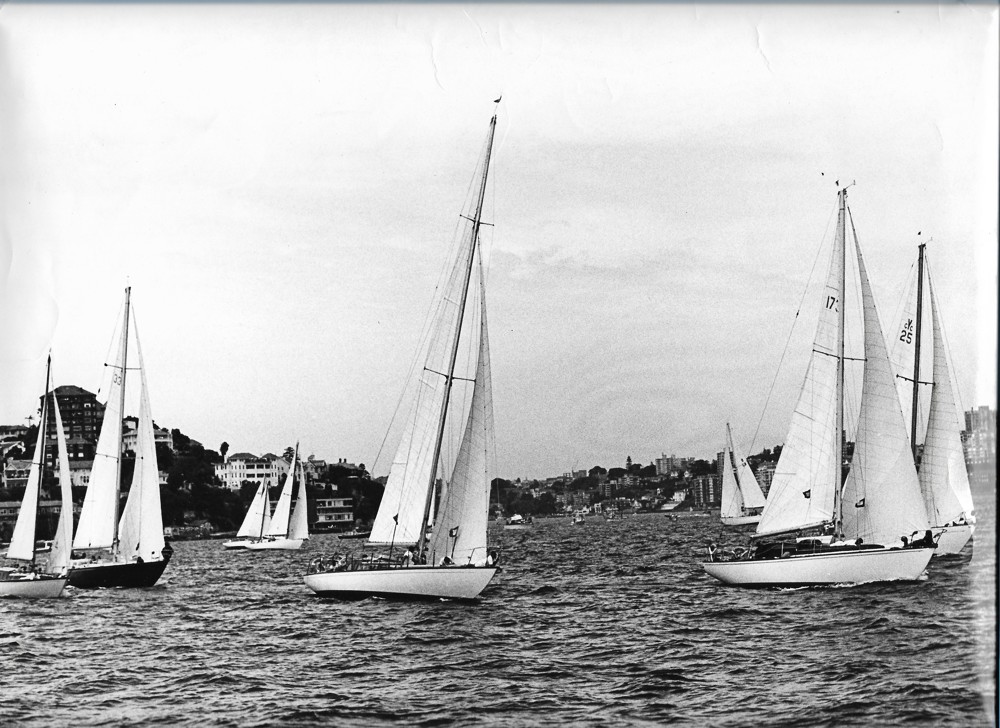 1966 Sydney Hobart Yacht Race start - Lorita Maria (173) and Catriona (CYC 25) - CYCA Archives