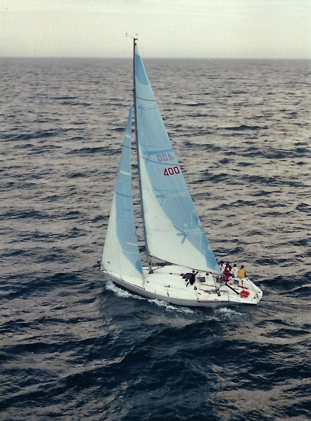 Sanctuary Cove Queensland Maid (400) - Owner, Robert (Robbo) Robertson - 1991 SHYR