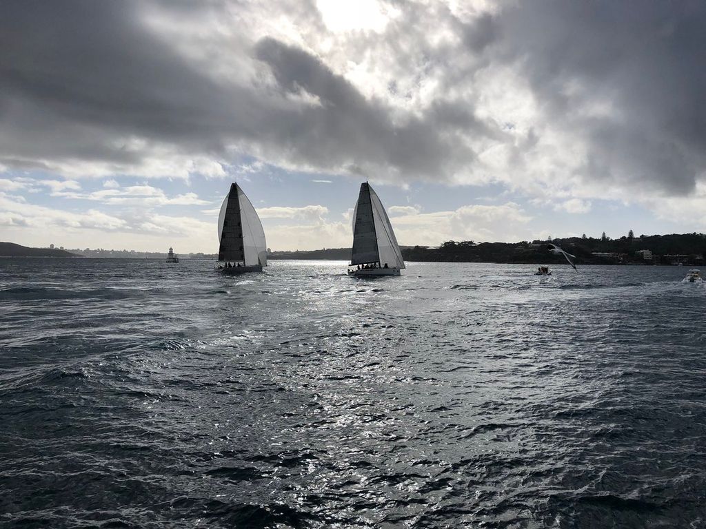 Smuggler and GBP Yeah Baby in the harbour shortly after the start