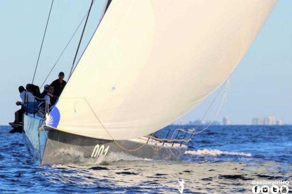 Ichi Ban coming up to the line