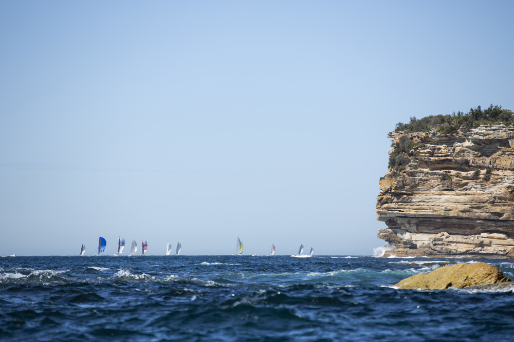 Flinders Islet Race fleet heading South