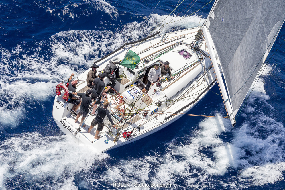 MAYFAIR, Bow: 14, Sail n: W1424, Owner: James Irvine, State/Nation: QLD, Design: Beneteau First 40