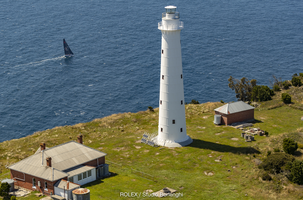 WILD OATS X, Bow: X, Sail n: AUS7001, Owner: The Oatley Family, State/Nation: NSW, Design: Reichel/Pugh 66
