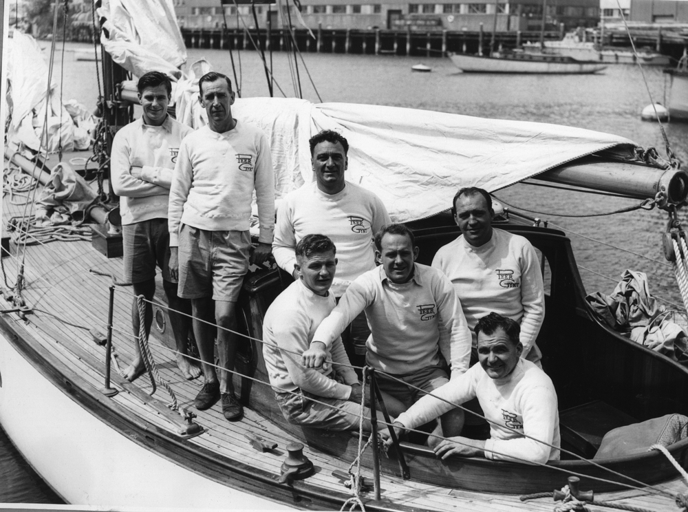 Peer Gynt crew - Constitution Dock, Hobart