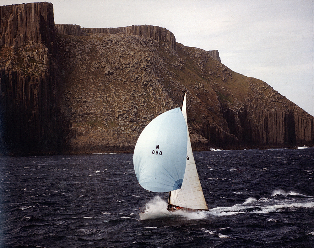 Highland Fling making her way across Storm Bay, Tasmania.