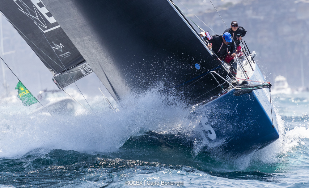 ENVY SCOOTERS, Bow: 15, Sail n°: RQ0052, Skipper: Barry Cuneo, Design: Tp52, Owner: Barry Cuneo, State/Nation: NSW