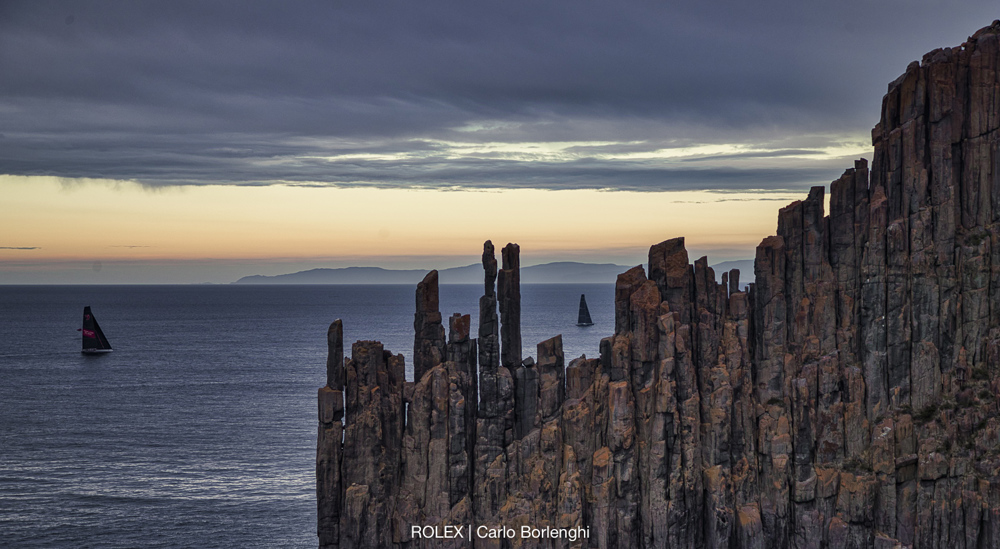 WILD OATS XI, Bow: XI, Sail n°: AUS10001, Skipper: Mark Richards, Design: Reichel Pugh 30m, Owner: The Oatley Family, State/Nation: VIC
BLACK JACK, Bow: F1, Sail n°: 525100, Skipper: Mark Bradford, Design: Reichel-Pugh 100, Owner: Peter Harburg, State/Nation: Monaco