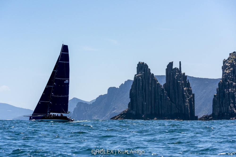 NO LIMIT, Sail No: AUS98888, Bow No: 81, Owner: David Gotze, Skipper: David Gotze, Design: Reichel Pugh 63, Club: CYCA