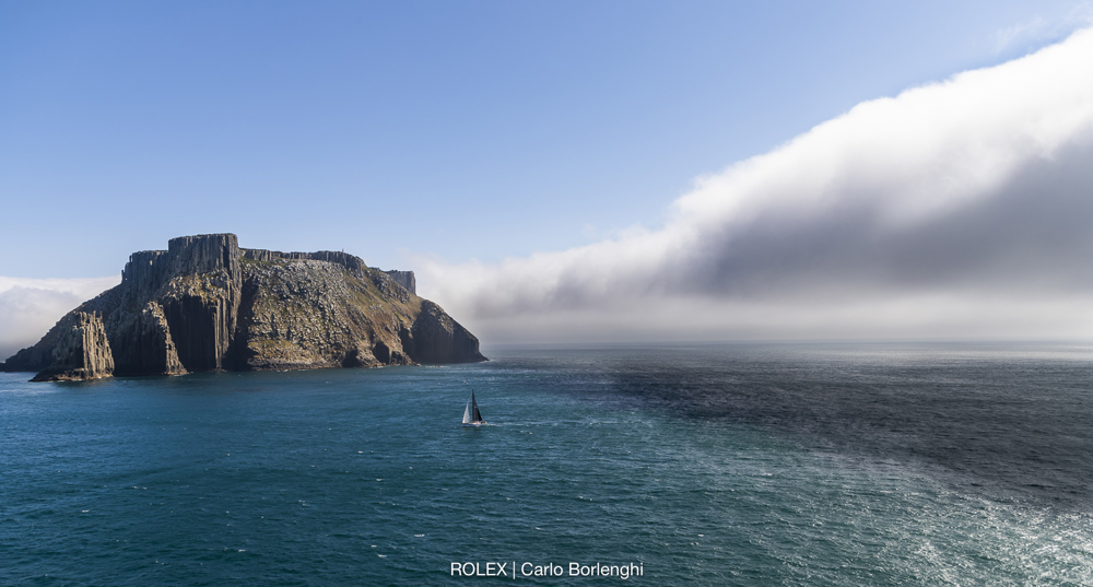 SHE, Bow: 49, Sail n°: 4924, Skipper: Philip Bell, Design: Olson 40, Owner: Philip Bell, State/Nation: NSW