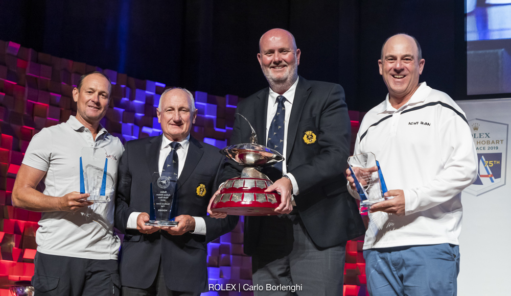Australia Team Yellow - Ichi Ban, Gweilo, St Jude - Winner Southern Cross Cup.  With CYCA Commodore Paul Billigham.