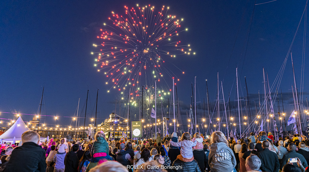 Dockside ambiance in Hobart - fireworks