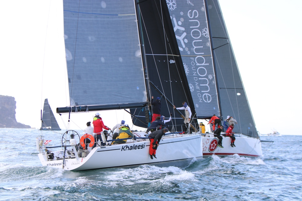 2022 Flinders Islet Race start - Algeria Republic leading Khaleesi out of Sydney Harbour