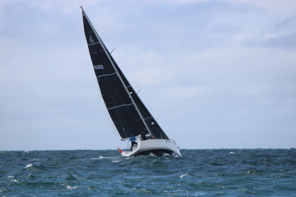 2022 Flinders Islet Race - J122e Rumchaser