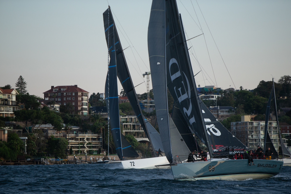 Smuggler leading URM Group shortly after the start