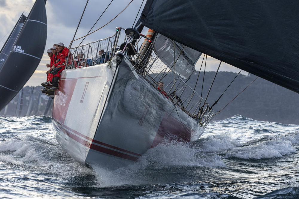 Cabbage Tree Island Race 2022 - HAMILTON ISLAND WILD OATS