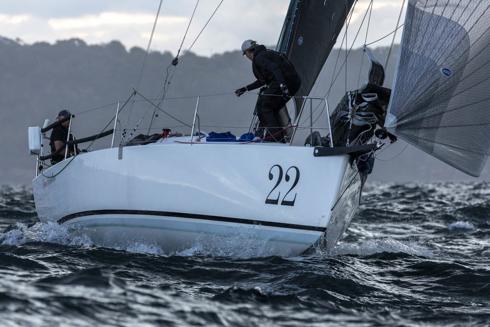 Cabbage Tree Island Race 2022 - RUM REBELLION