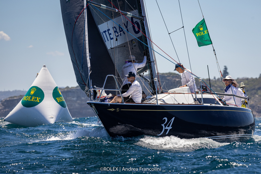 WHITE BAY 6 AZZURRO, Sail No: 3430, Owner: Shane Kearns, Skipper: Shane Kearns, State: NSW, Design: S&S 34, LOA: 10,1