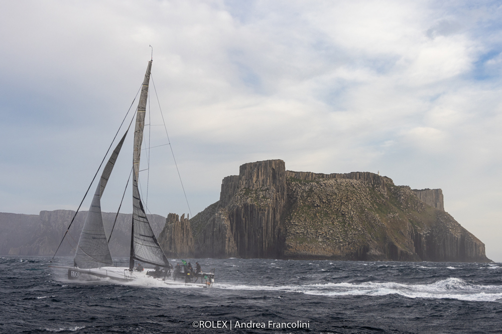 CARO, Sail No: CAY52, Owner/Skipper: Maximilian Klink, State: NZL, Design: Botin 52, LOA: 15.9