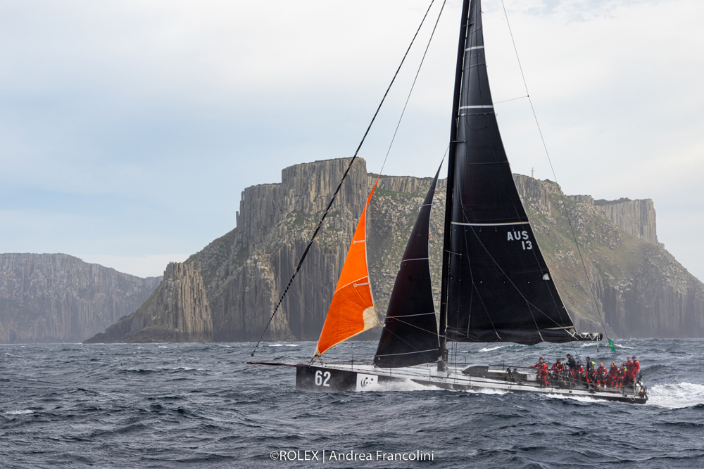 WHISPER, Sail No: AUS-13, Owner/Skipper: David Griffith, State: NSW, Design: JV 62, LOA: 18.9