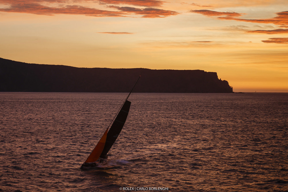 ALIVE, Bow n: 66, Sail n: 52566, Skipper: Duncan Hine, Owner: Phillip Turner, State-Nation: TAS, Design: Reichel/Pugh 66