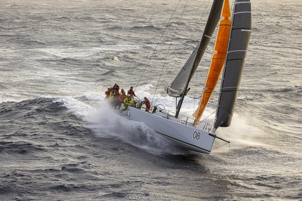 GWEILO, Bow n: 08, Sail n: 052, Skipper: Matthew Donald, Owner: Matthew Donald/Chris Townsend, State-Nation: NSW, Design: TP52