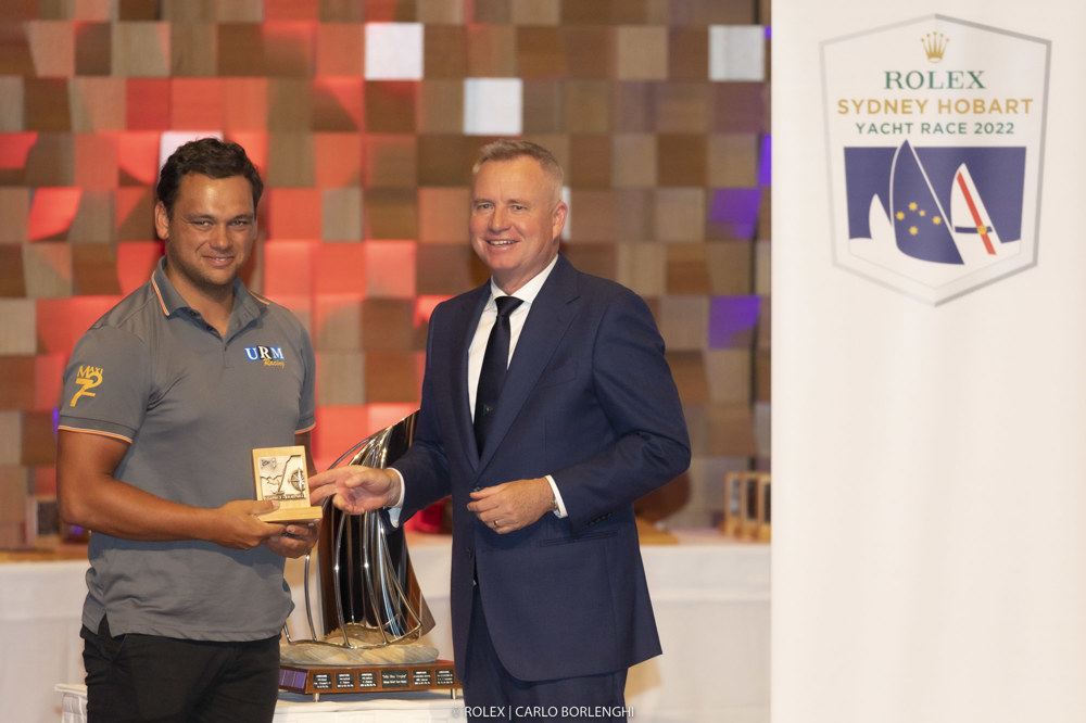 Mathiu Te Hau collects the Ichi Ban Trophy after URM Group broke the conventionally ballasted record.