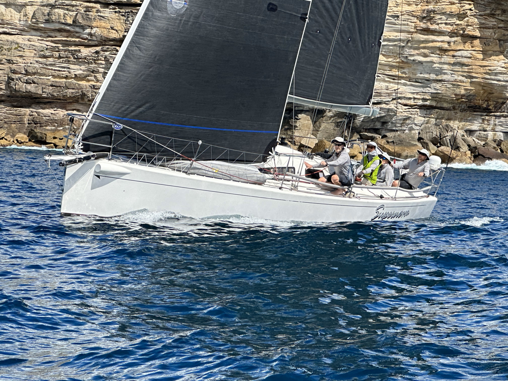 Flinders Islet Race - Supernova heading South soon after rounding South Head