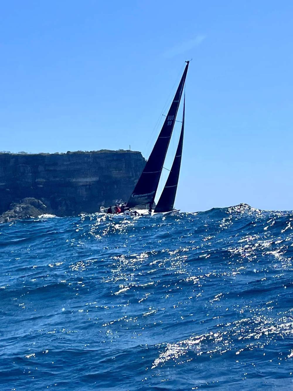 2023 Bird Island Race - Disko Trooper_Contender Sailcloth