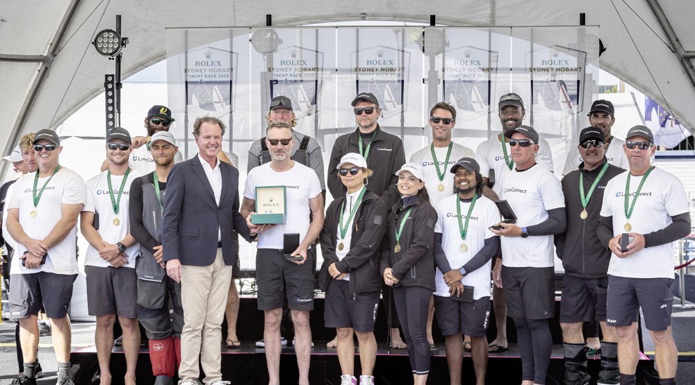Arthur Lane, Commodore Cruising Yacht Club of Australia, Christian Beck, owner of LawConnect, Benoît Falletti, Managing Director Rolex Australia - with crew of LAWCONNECT, Sail no: SYD 1000, Owner: Christian Beck, Design: Juan K 100 Custom, Country: AUS
