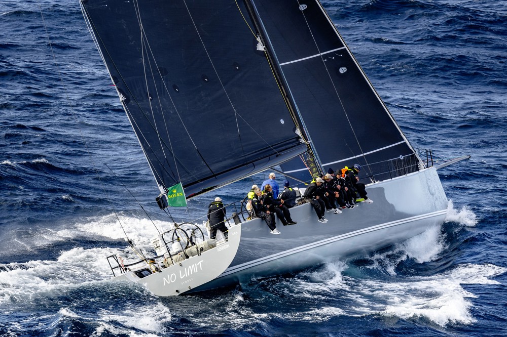 NO LIMIT, Sail no: AUS 98888, Owner: David Gotze, Design: Reichel/Pugh 63, Country: AUS