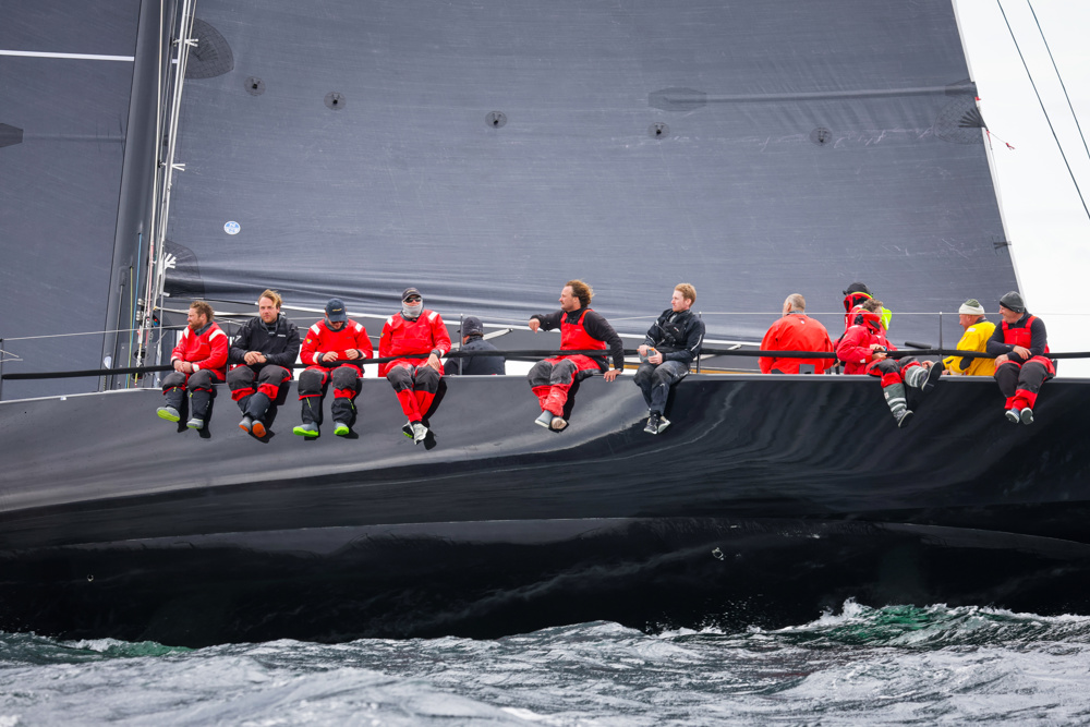 WHISPER, Sail No: AUS-13, Owner/Skipper: David Griffith, State: NSW, Design: JV 62, LOA: 18.9