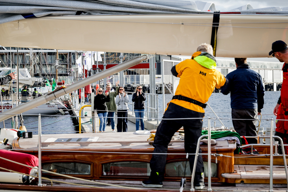 Oroton Drumfire arriving in Hobart