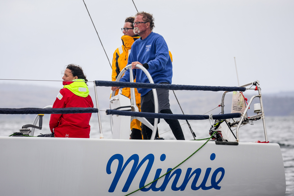 Michael Bell's Jones 42 Minnie