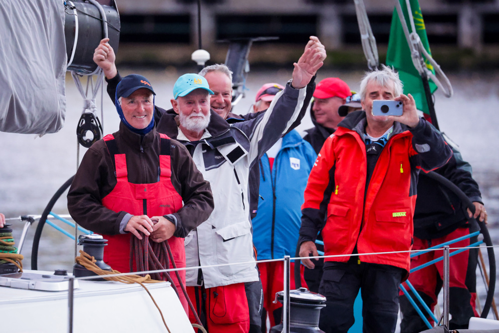 Antipodes arriving in Hobart